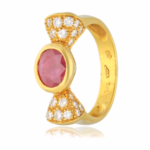 PAVILION YELLOW GOLD RING WITH DIAMOND AND RUBY